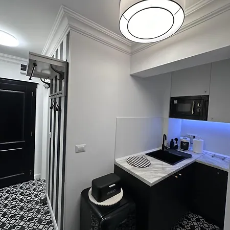 Apartment Luxury Black & White