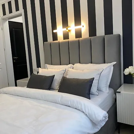 Luxury Black & White