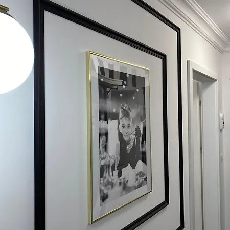 Apartment Luxury Black & White