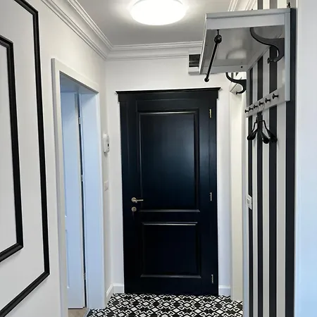 Luxury Black & White
